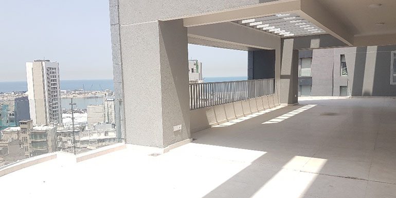 The Largest Terrace Apartment W/ a View