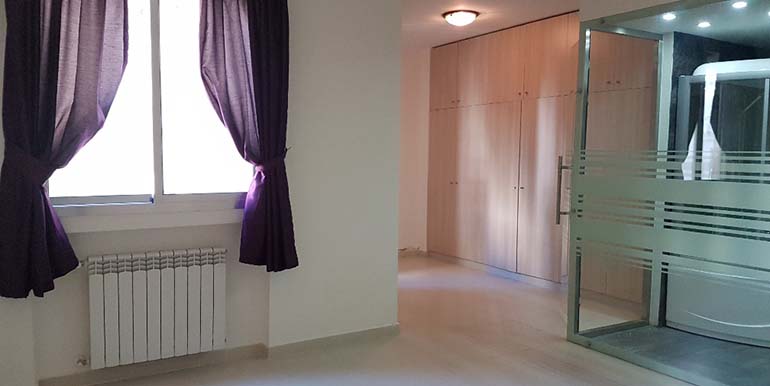 Beautiful Apartment W/ Private Jacuzzi / Achrafieh