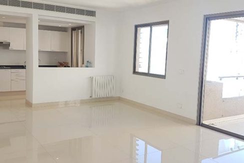 3 BR apartment W/ Terrace in a modern Bldg – Achrafieh