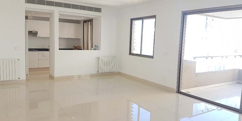 3 BR apartment W/ Terrace in a modern Bldg – Achrafieh