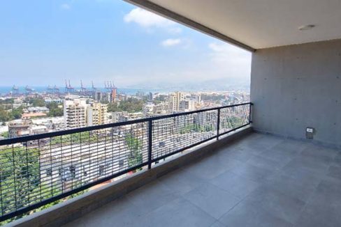 Modern 3BR Apartment With a View