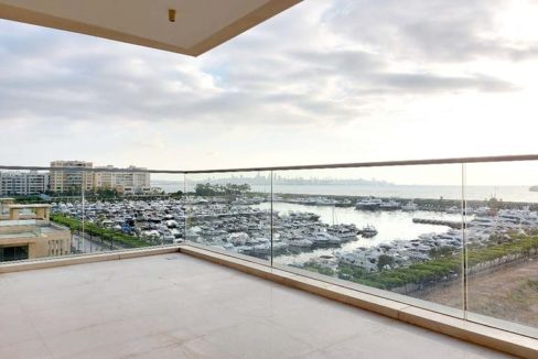 Spacious Apartment | Sea View | Marina Waterfront