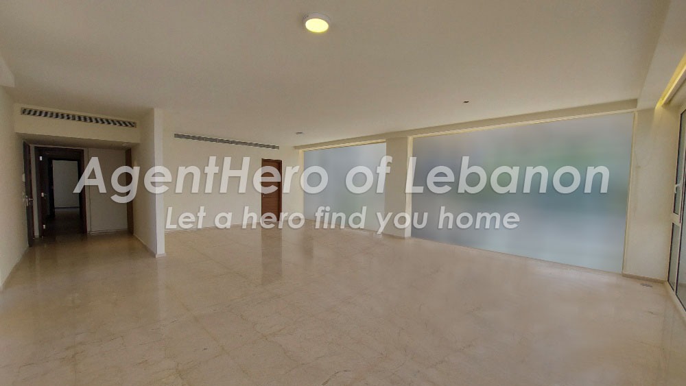 Elegant Apt | Sea View | Prime Location