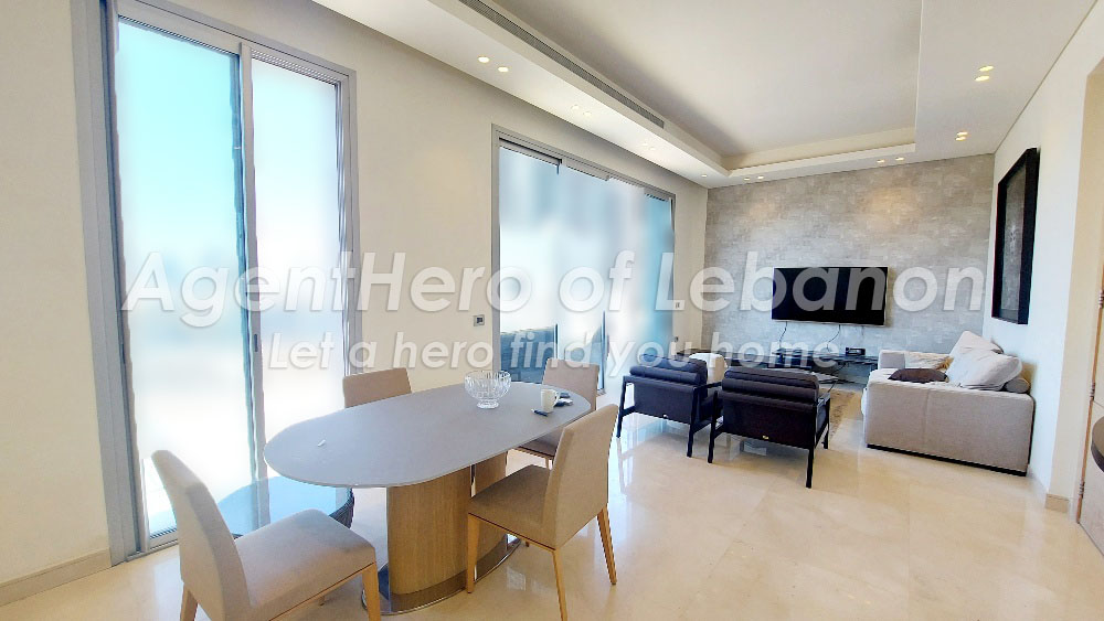 S694 Mini Penthouse + Large Terrace & Sea View