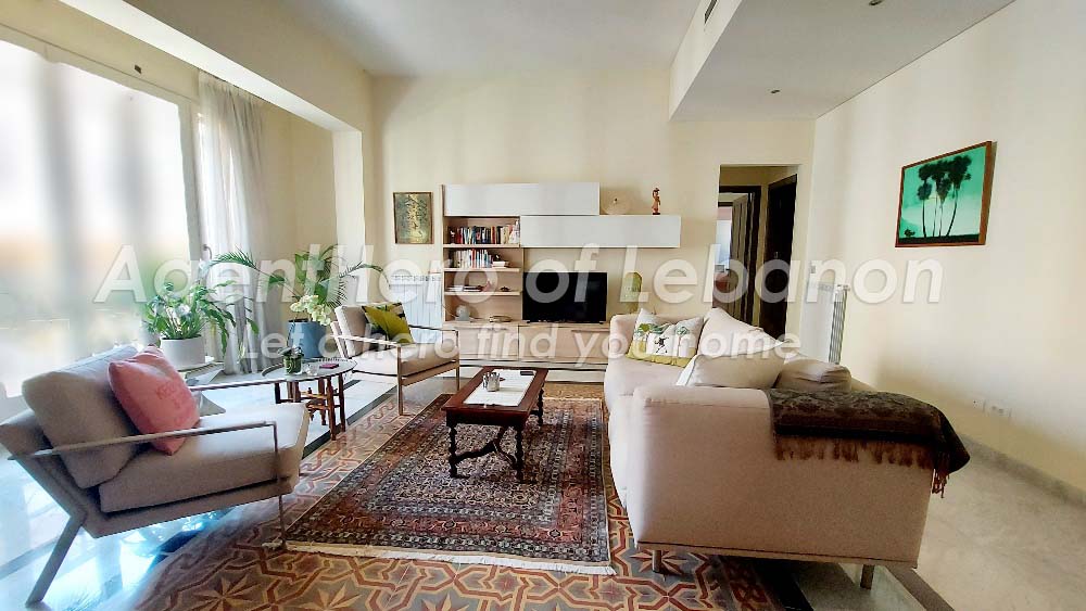 PF1003 Amazing Fully Furnished Traditional Apt In A Traditional Bldg.