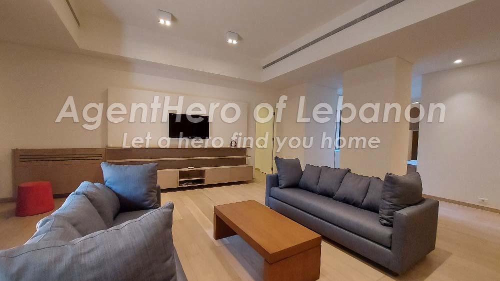 S715  New Loft with 2 Garden Terrace | Private Entrance